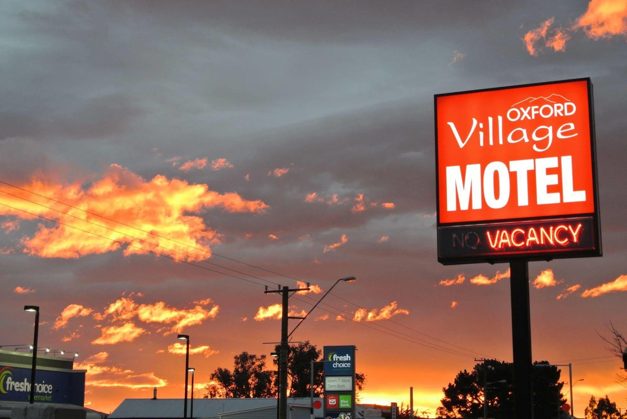Oxford Village Motels Esterno foto